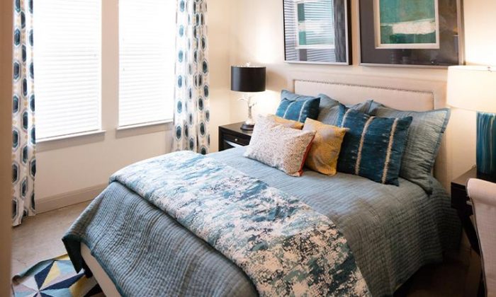 Dallas Lower Greenville luxury apartment bedroom