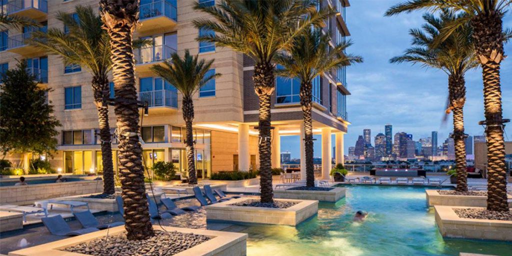 The Best Apartment Pools In Houston Smart City Locating