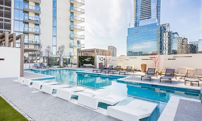 resort style apartment pool