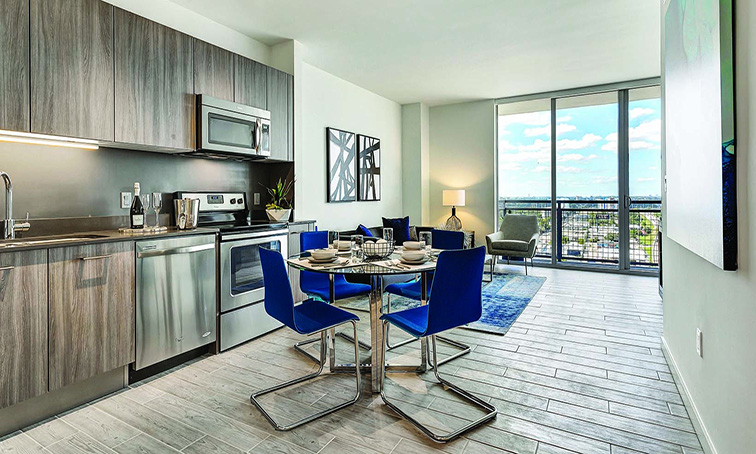 Miami Midtown apartment kitchen