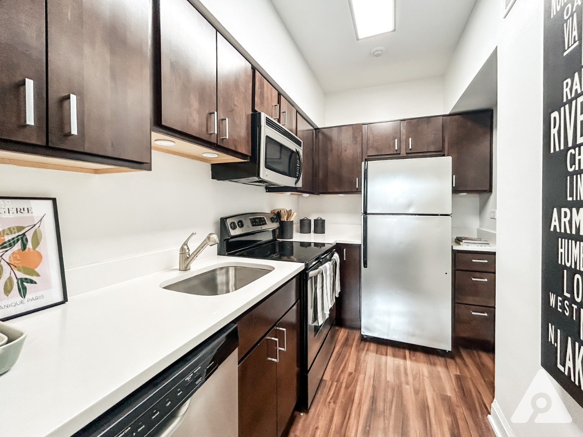 Chicago apartment kitchen