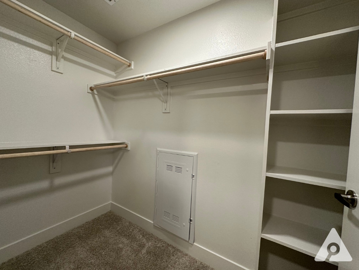 Dallas Apartment Closet