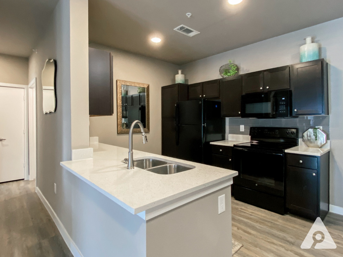 San Antonio Apartment - Kitchen