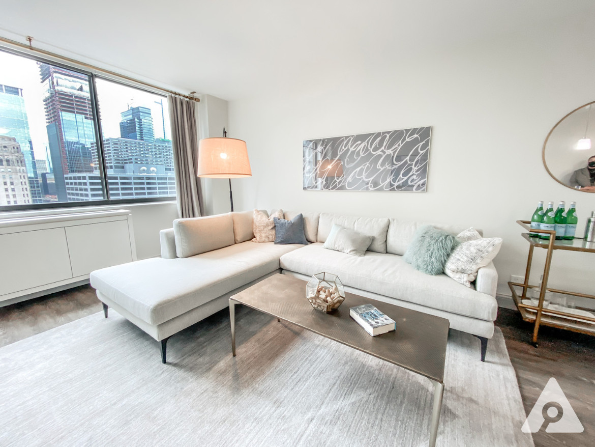 Chicago Apartment - Living Room