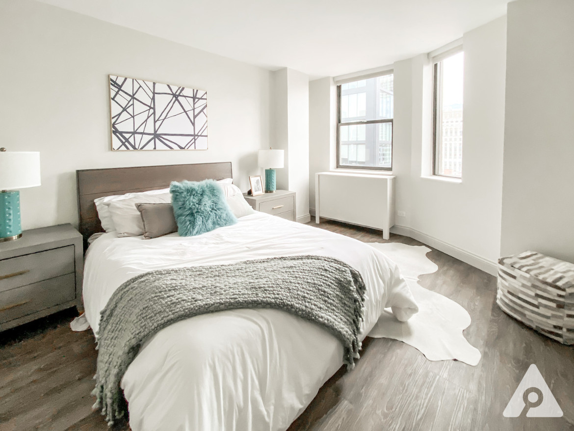 Chicago Apartment - Bedroom