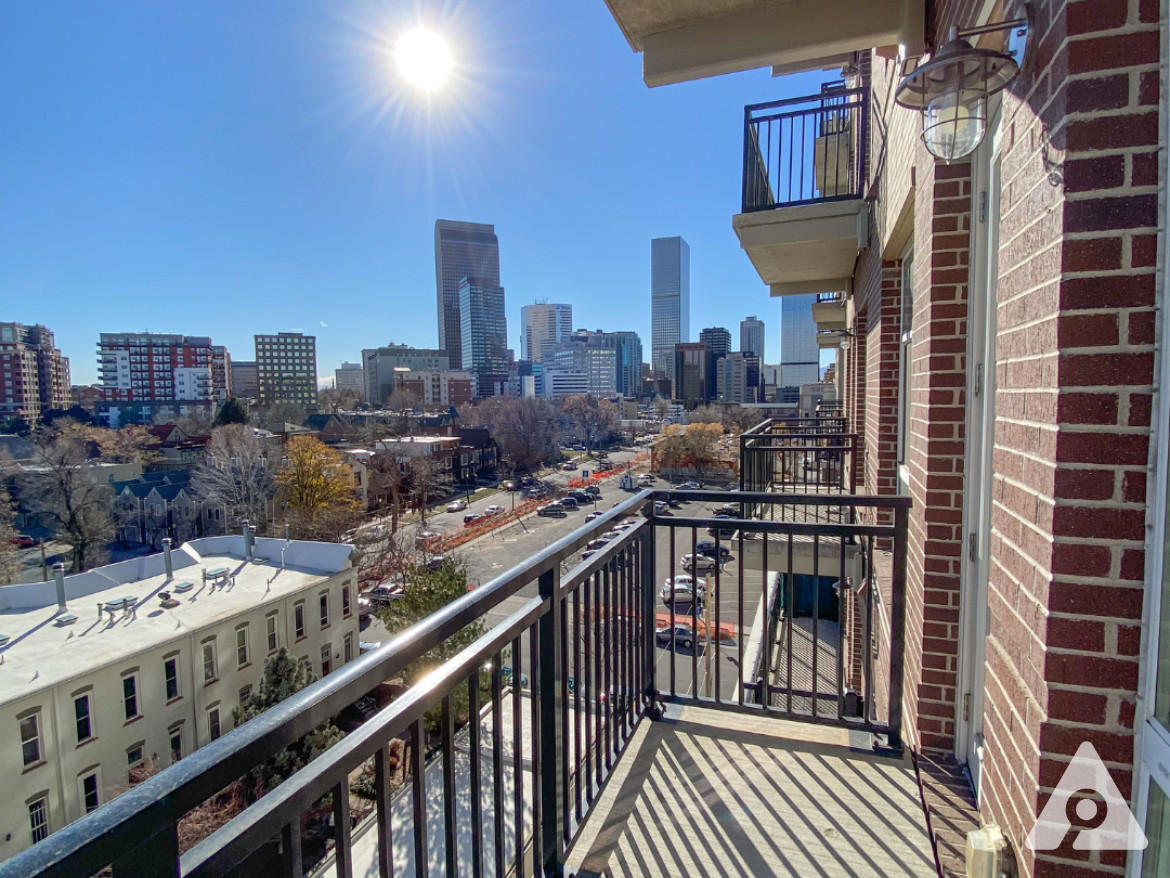 Denver Apartment - Balcony