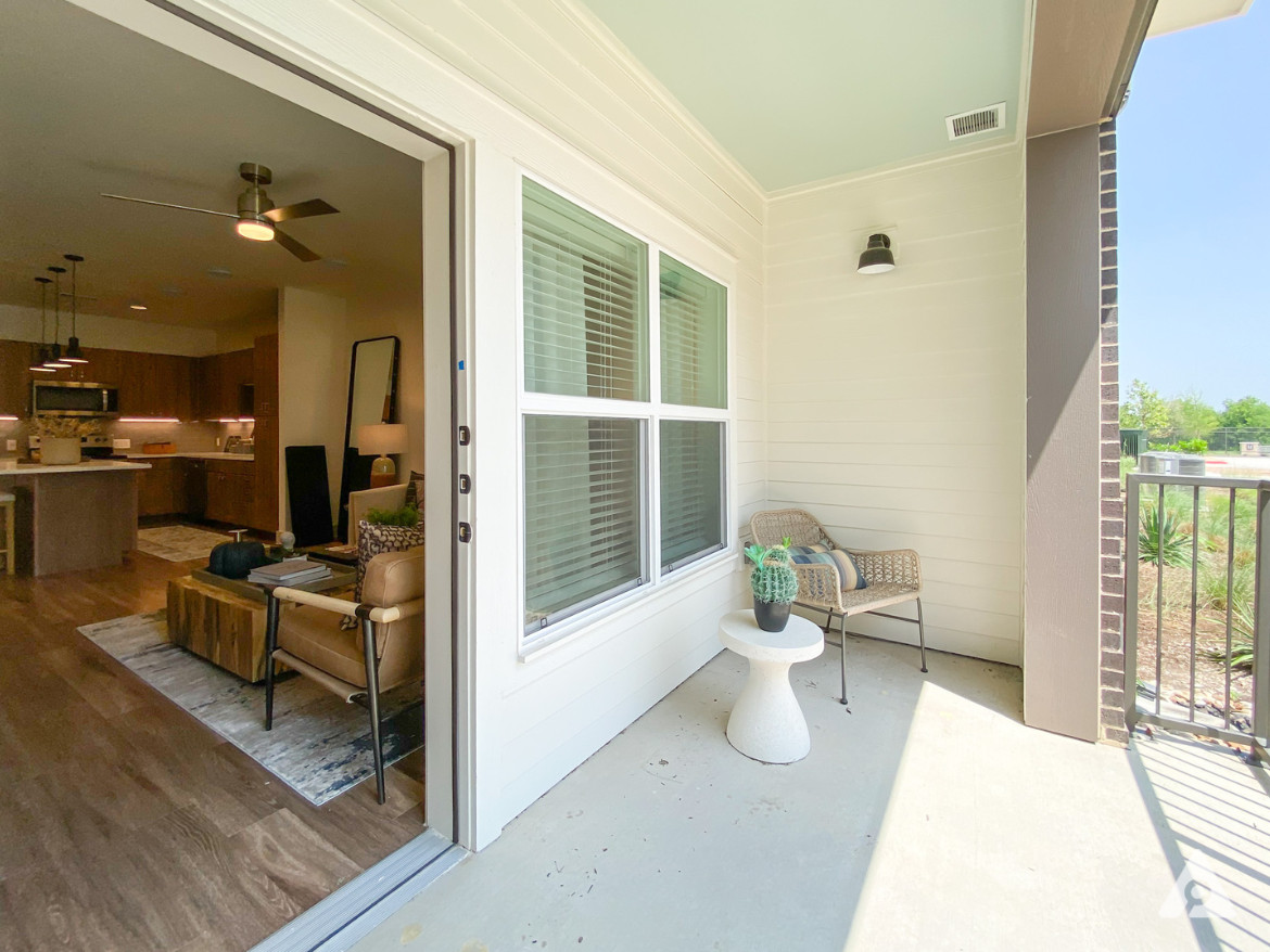 Austin Apartment - Balcony