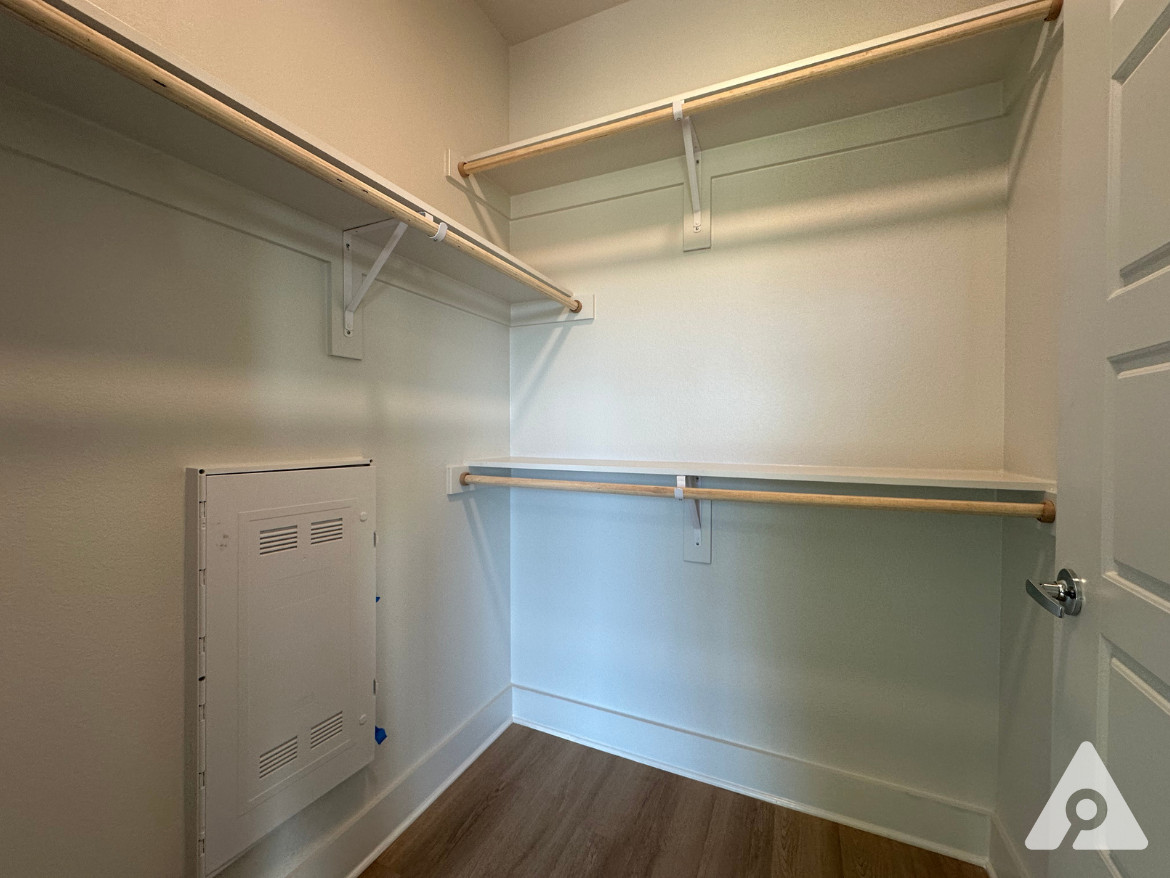 Dallas Apartment Closet