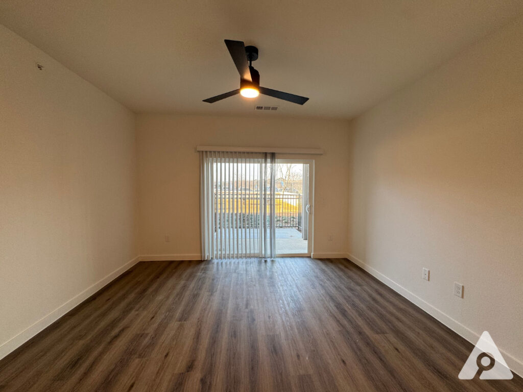 Saginaw Apartment Living Room