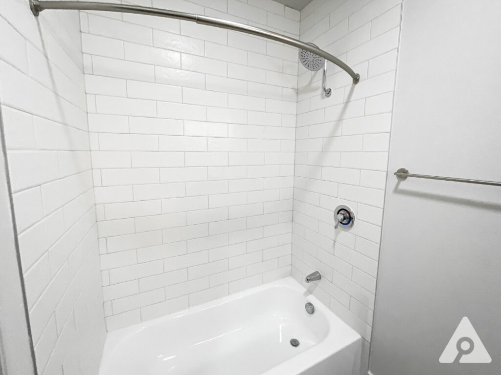 West 7th Apartment Bathroom