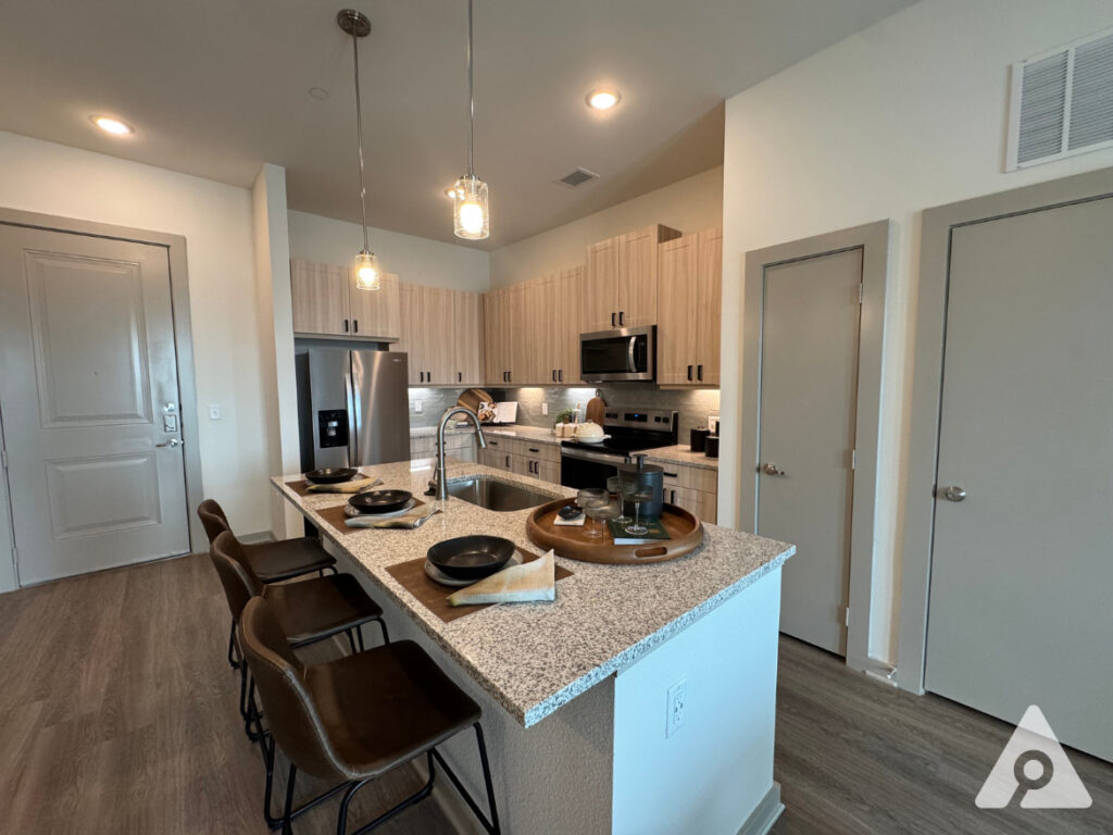 Camp Bowie apartment kitchen