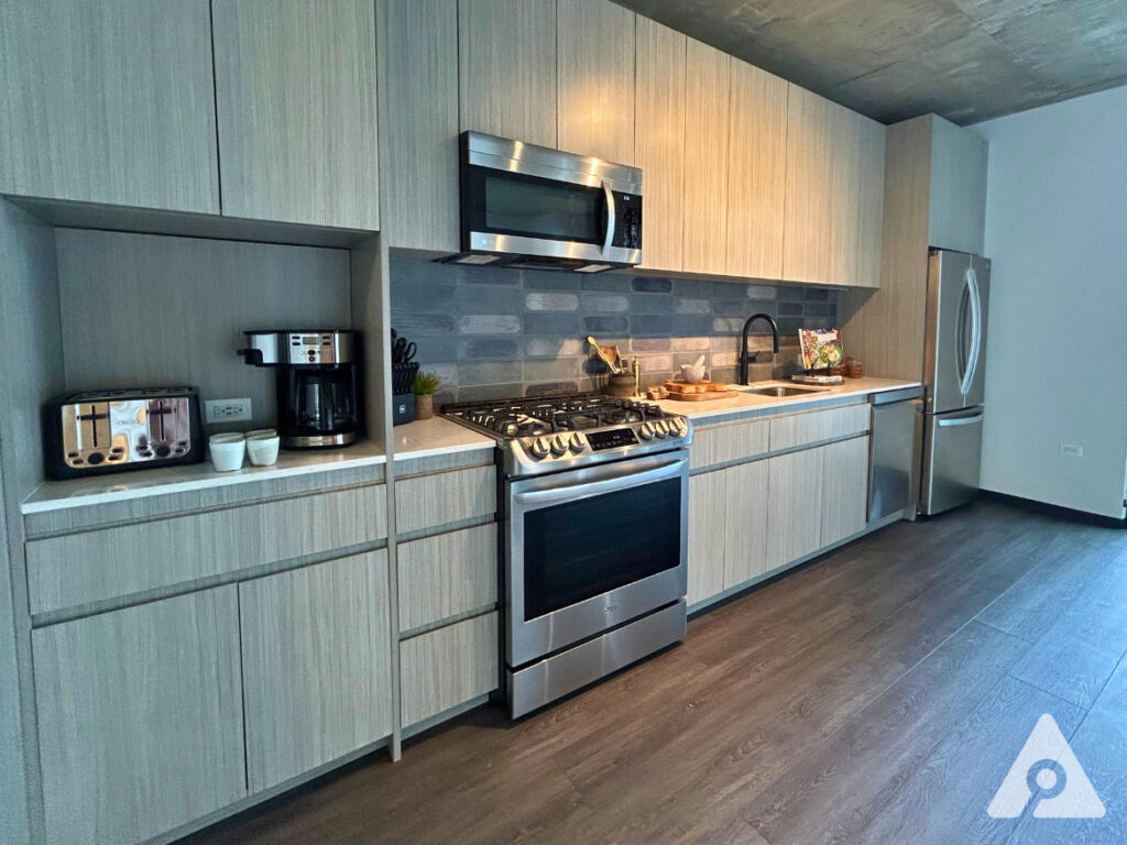 Chicago Apartment kitchen