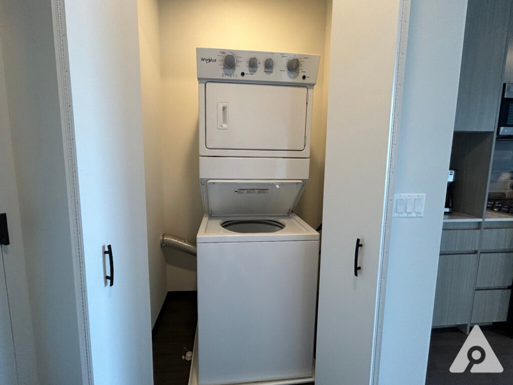 Chicago Apartment laundry