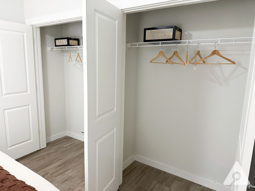 Houston Apartment - Closet