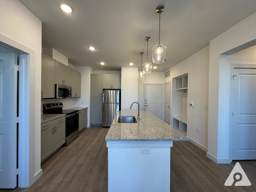 West fort worth Apartment Kitchen