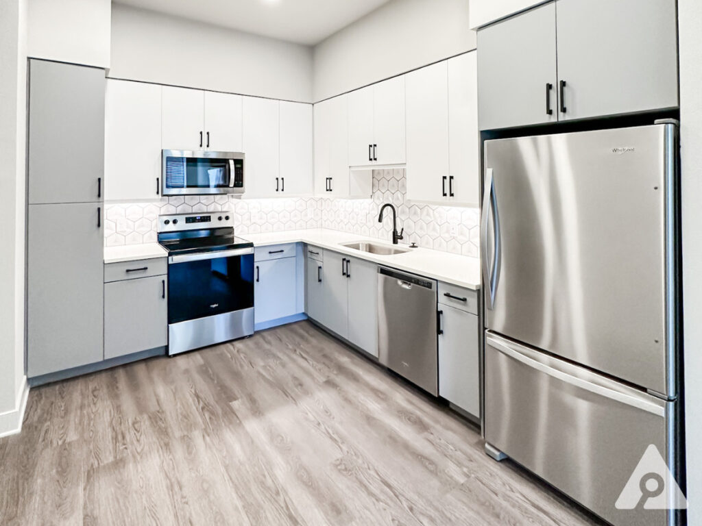 Houston Apartment - Kitchen