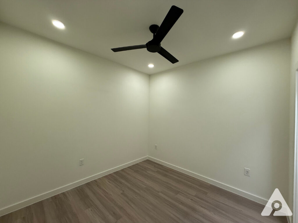 Stockyards apartment Room