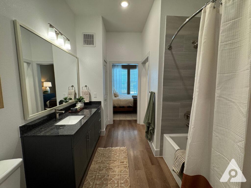 South Fort Worth Apartment bathroom