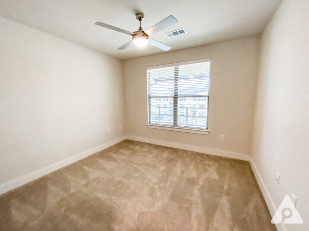 South Fort Worth Apartment Bedroom