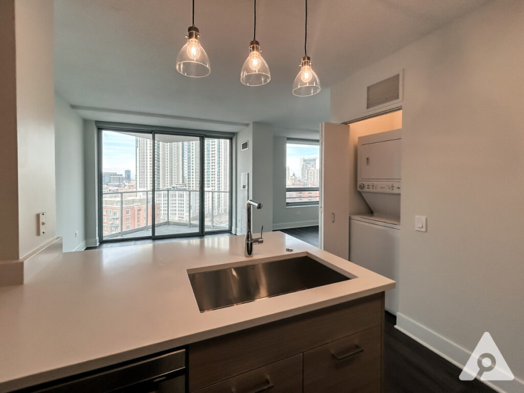 Chicago Apartment kitchen island