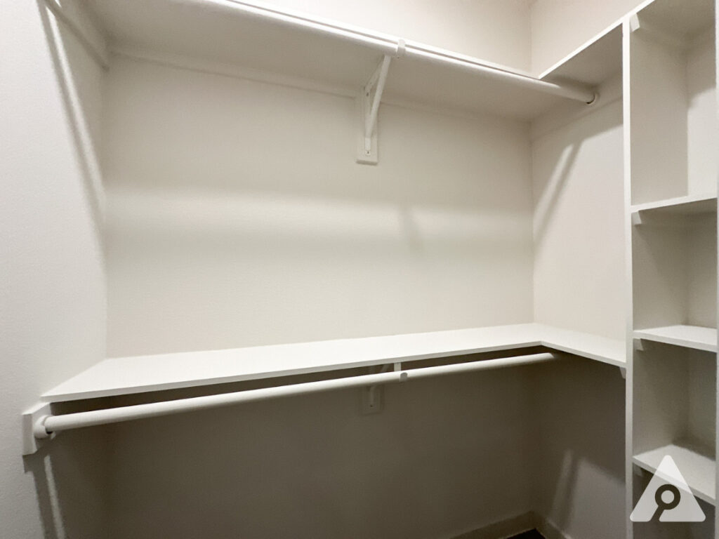 Dallas Apartment Closet