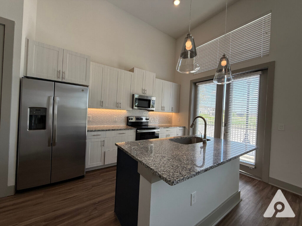 Dallas Apartment Kitchen