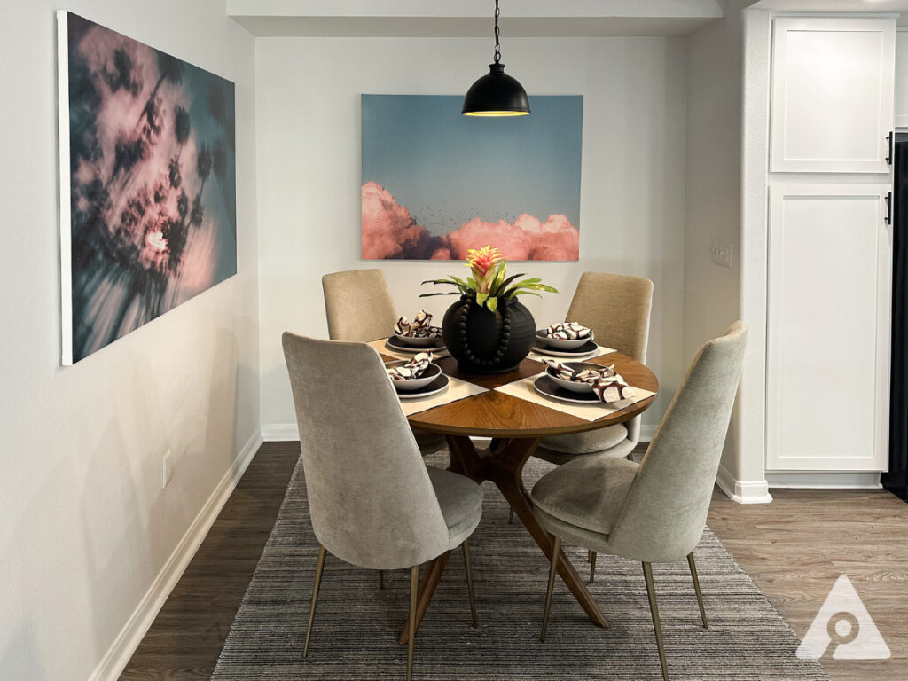 Houston Apartment - Dining Area
