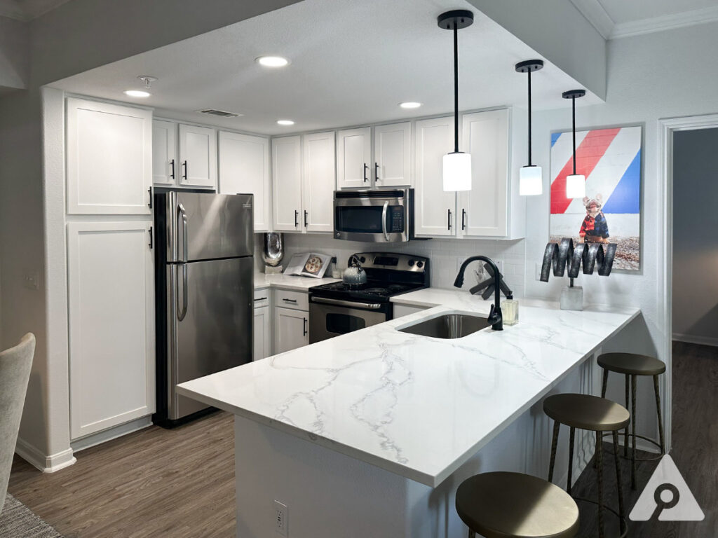 Houston Apartment - Kitchen