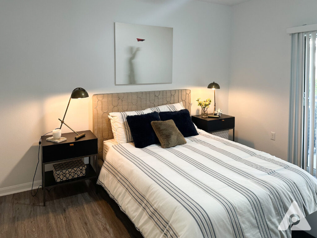 Houston Apartment - Primary Bedroom