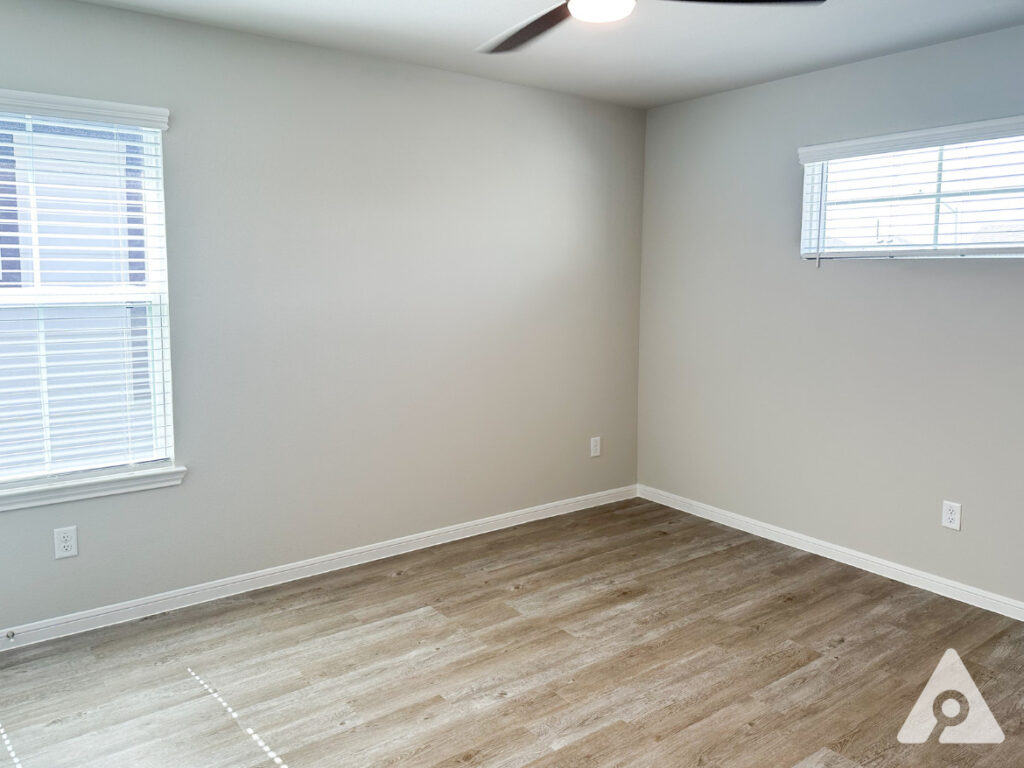 Houston Apartment - Secondary Bedroom