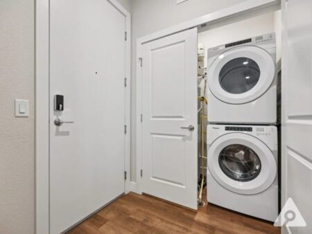 Denver Apartment - In-unit Laundry