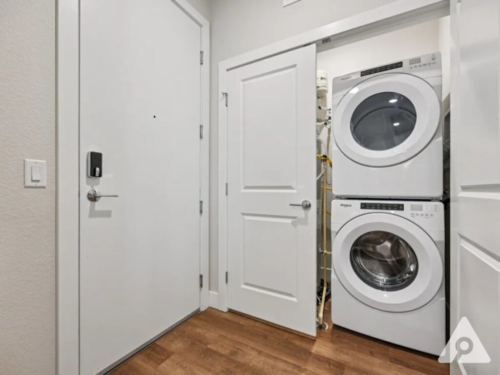 Denver Apartment - In-unit Laundry