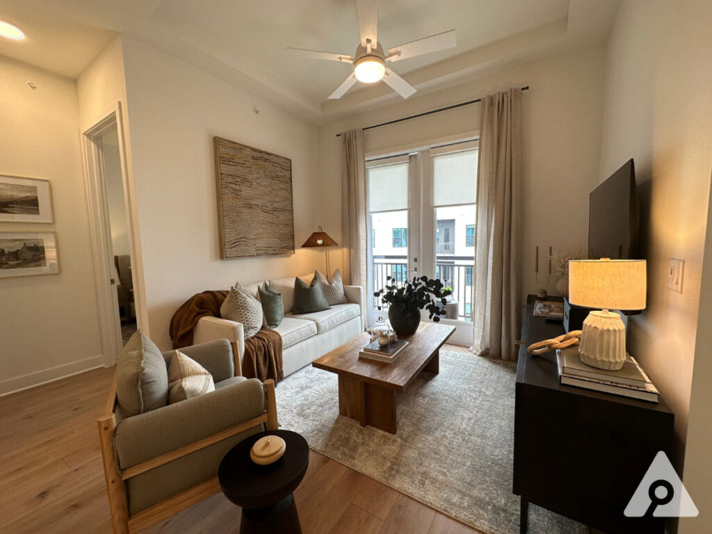 Central Austin Apartment living room