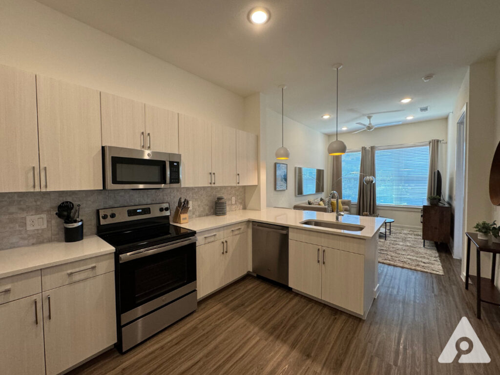 Rock Island Samuels ave Apartment Kitchen