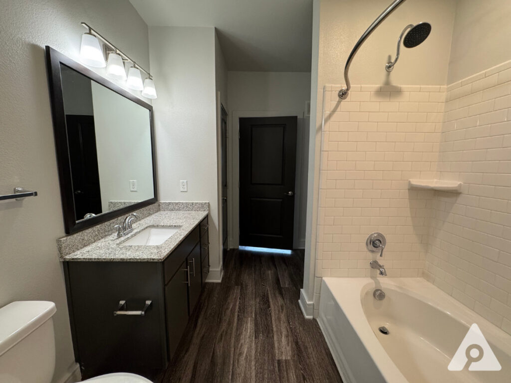 Alliance Apartment Living Bathroom
