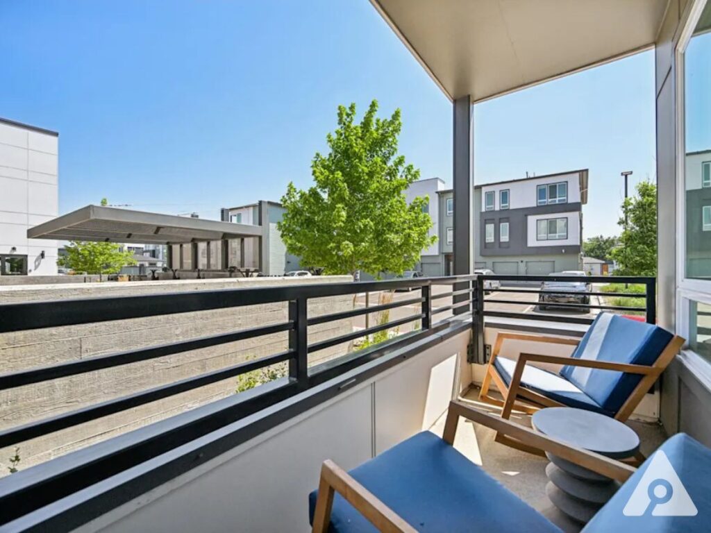 Denver Apartment - Balcony