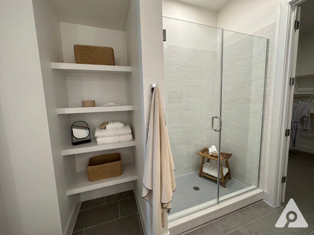 Central Austin Apartment bathroom