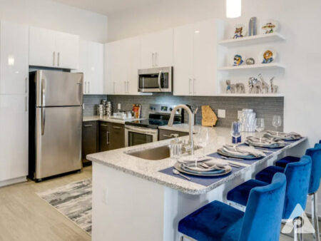 Atlanta Apartment - Kitchen