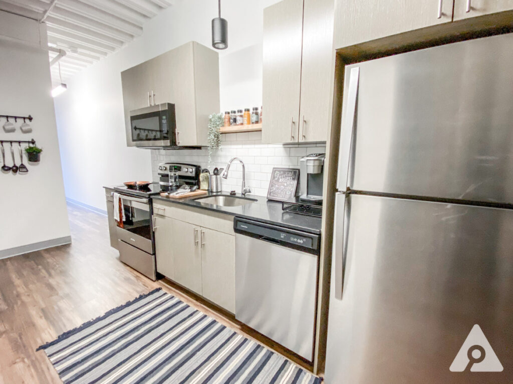 Chicago Apartment kitchen
