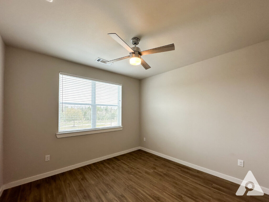 Houston Apartment - Bedroom