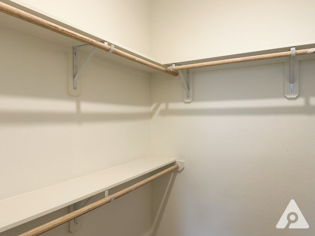 Houston Apartment - Closet