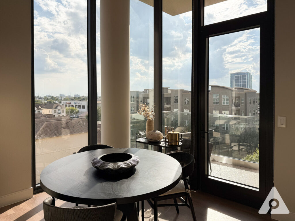 Houston Apartment - Dining Area