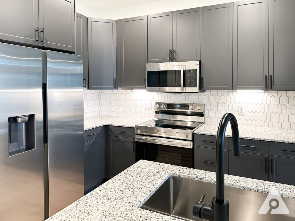 Houston Apartment - Kitchen