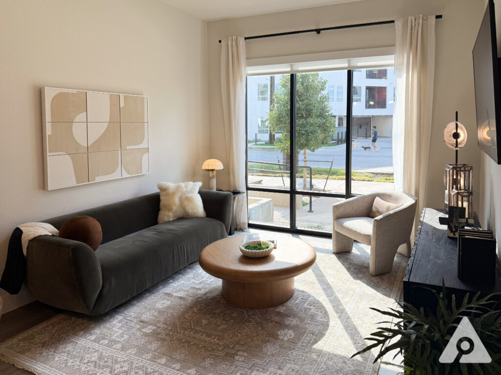 Houston Apartment - Living Room