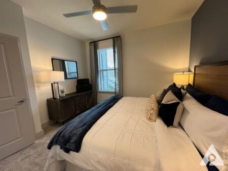 Fort Worth Apartment - Bedroom