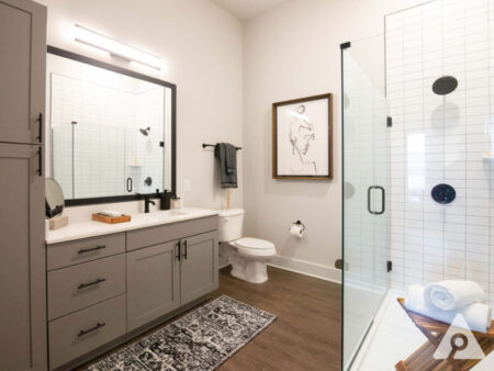 Atlanta Apartment - Bathroom