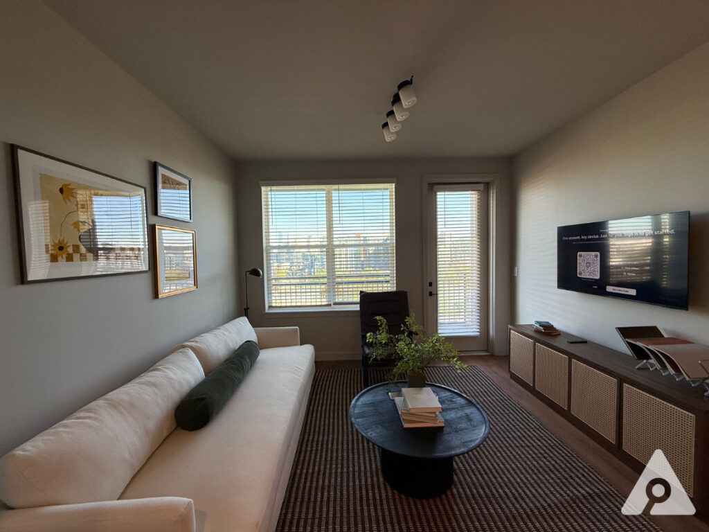 Nashville Apartment - Living Room