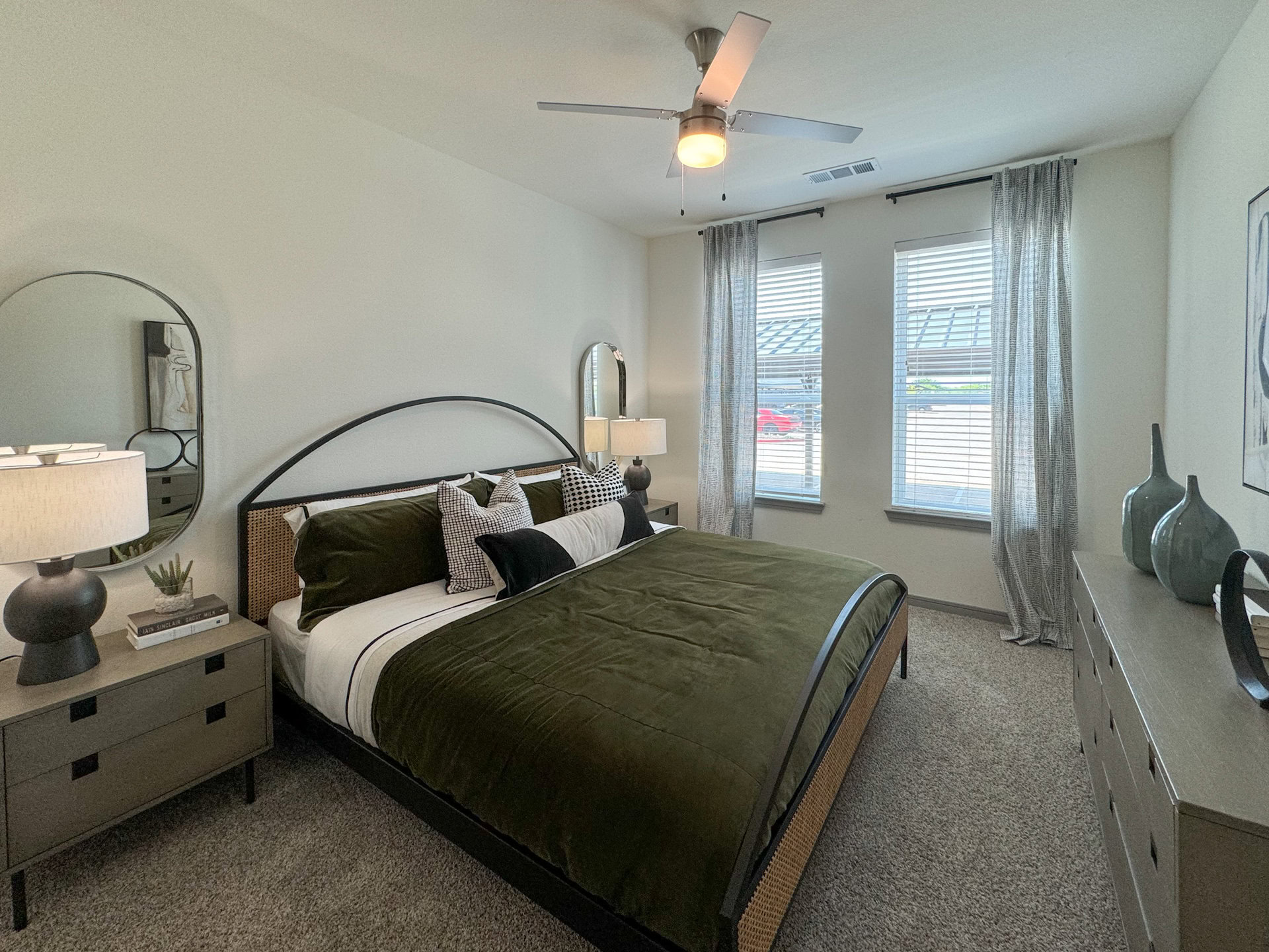 Fort Worth Apartment bedroom 2