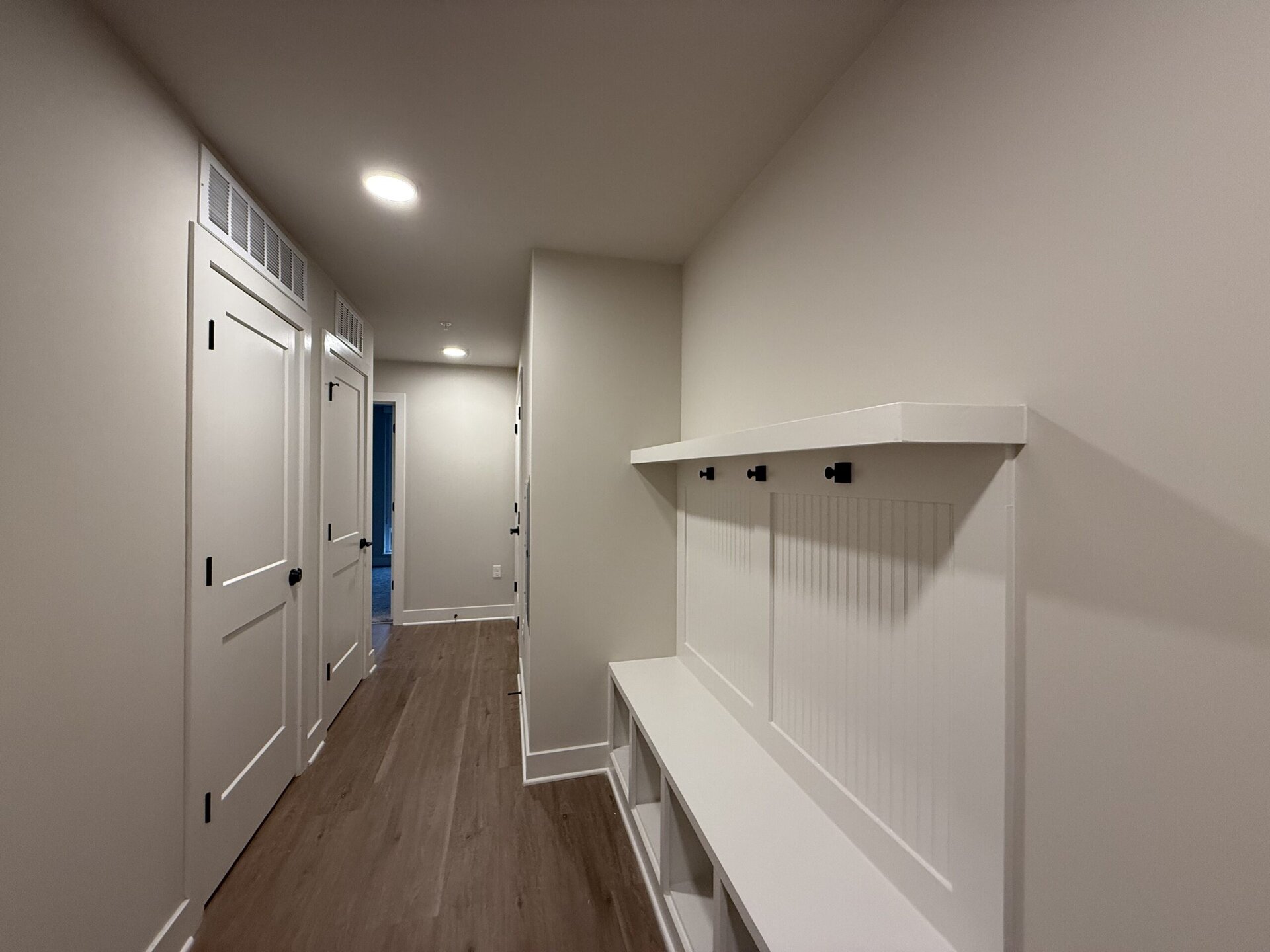 Nashville Midtown apartment entry way with a built in mud room.