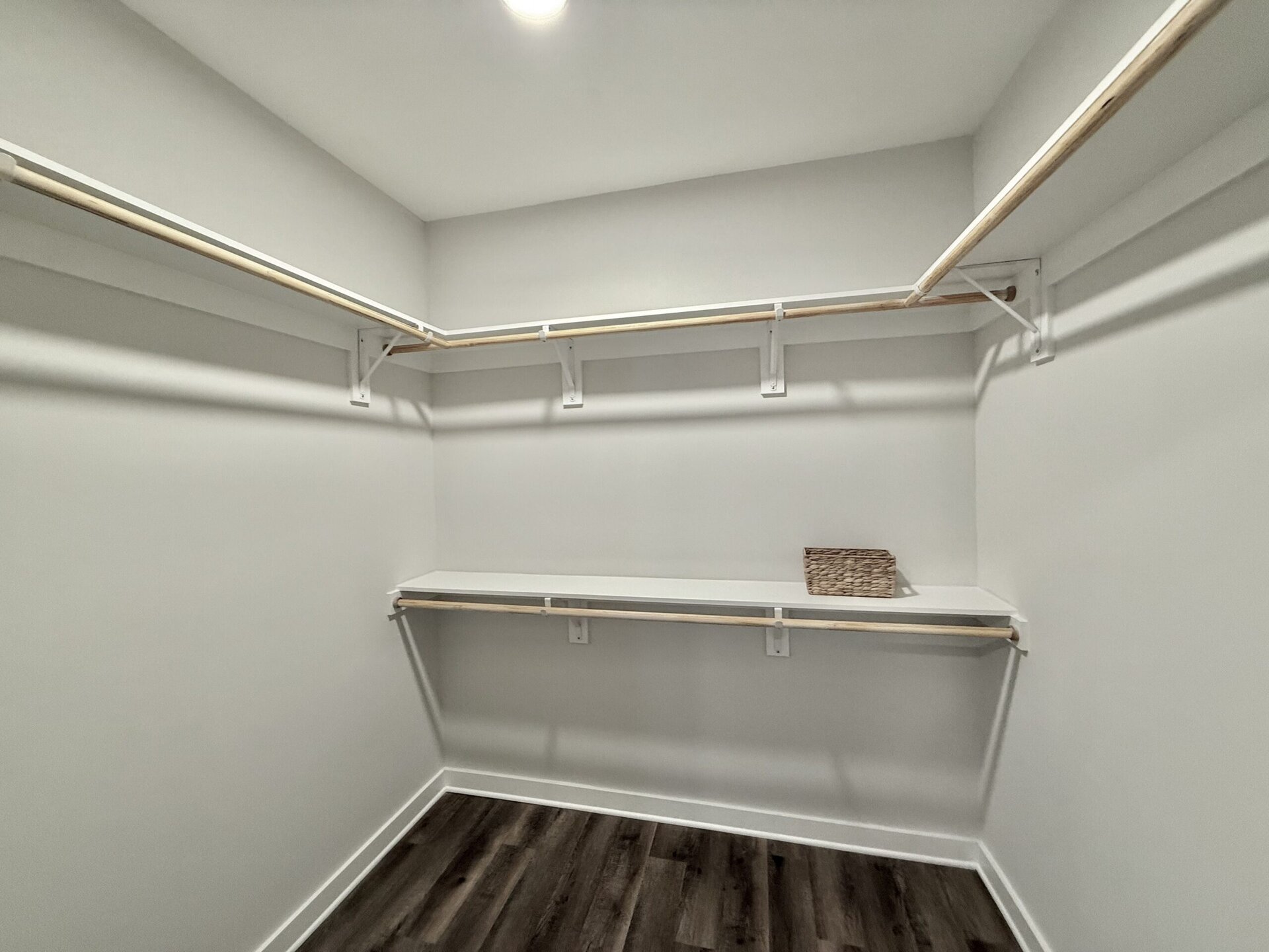 Apartments in Downtown Nashville, huge walk in closet.